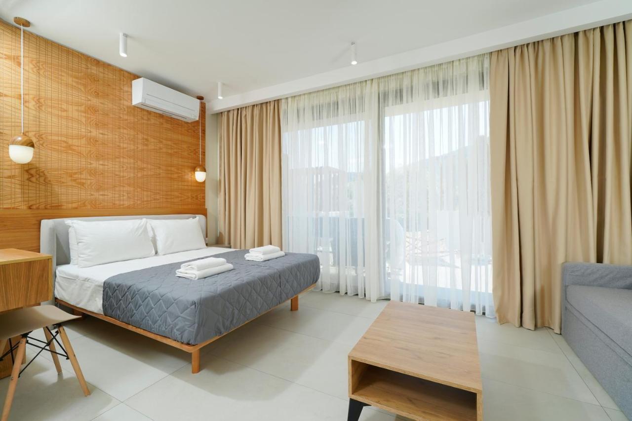 Valen Mare Suites Szkála Potamiász Kültér fotó